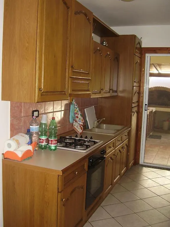 Casa Giovanna Porto Pino 0*,  Itálie